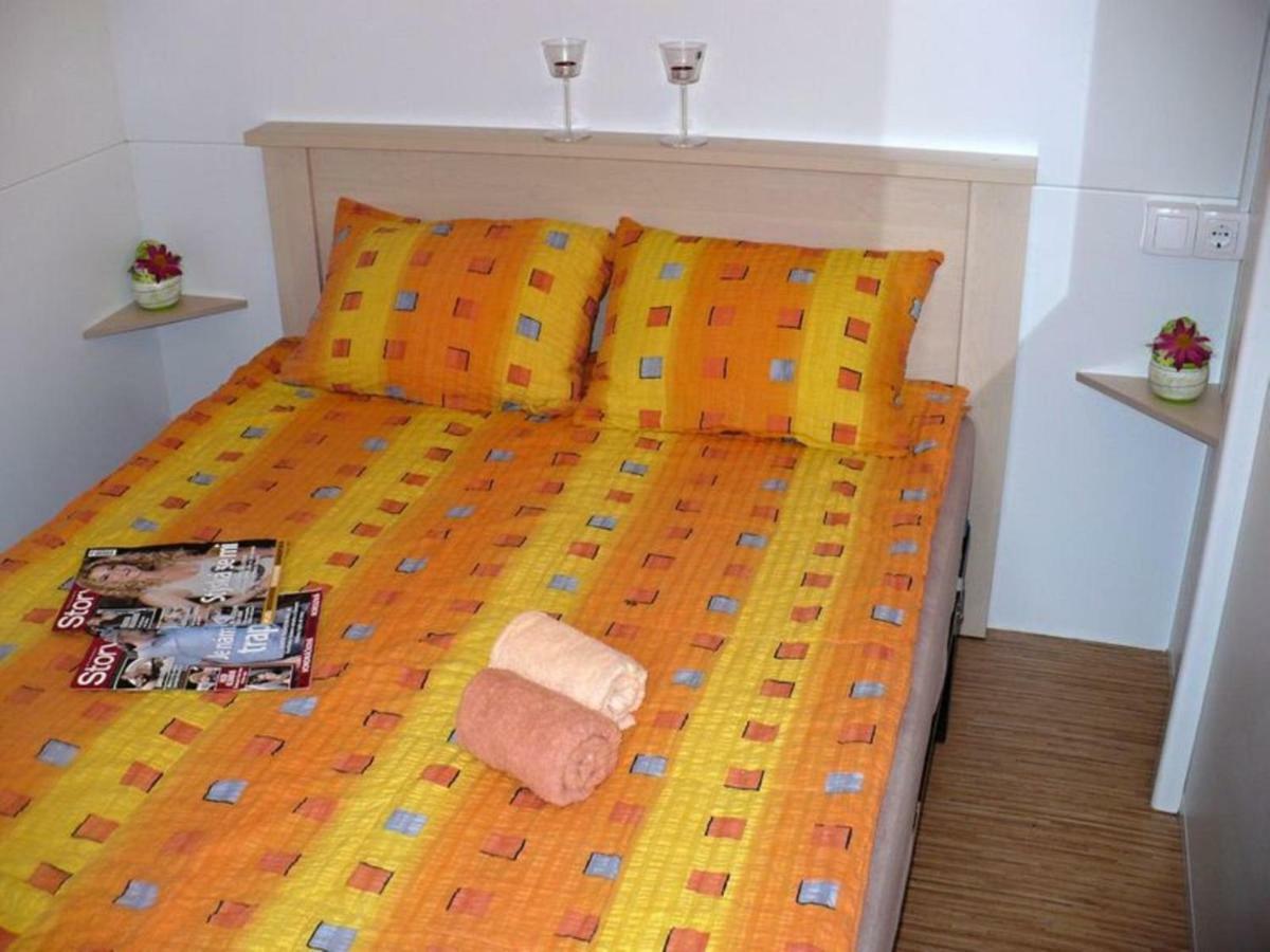 Victoria Mobilehome Camping Village Poljana Mali Lošinj Exteriér fotografie